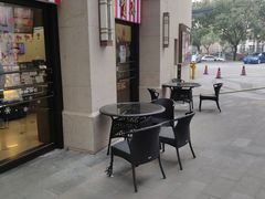 -红宝石·鲜奶小方·海派西点房(联洋店)