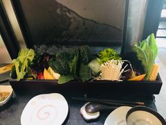 -湊湊火锅·茶憩(新中关购物中心店)