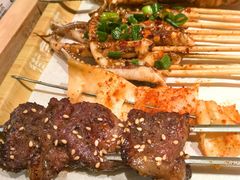 -街角等你.大连海鲜烧烤.经典铁板海鲜串(西安路店)