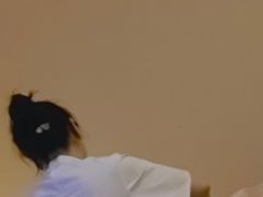 -爱乐国际温泉水疗会
