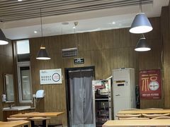 -三好食堂(煎饺·馄饨·肉饼米线·盛世广场店)