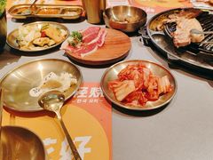 -轻烧烤肉(光谷步行街店)