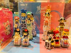 -泡泡玛特POPMART(万柳华联店)