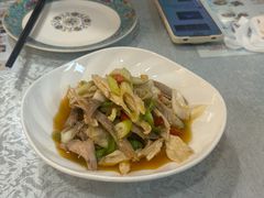 -汗腾格里·风味餐厅(新疆驻京办店)