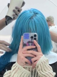 -藤野造型烫发染发