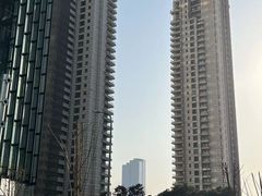 -陆家嘴空中步行连廊