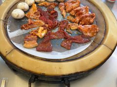 -阿昌白族石板烧·菌锅(大理古城店)