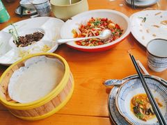 -老板很二(吉大店)