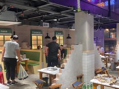 大堂-曹掌柜小酒馆烧烤集团(宾川路店)