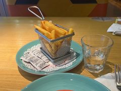 -菲滋意式休闲餐厅(北仑银泰城店)