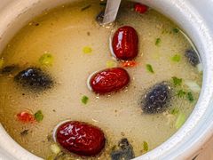 乌鸡肚片汤-亢龙太子酒轩(东湖店)