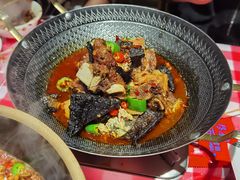 -罗霸蛮老岳阳大排档·鲜货烧烤·土吊子煨砂锅烧菜