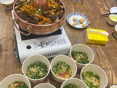 -乡土特色.冷锅鱼.牦牛肉汤锅