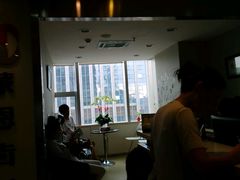 -蒙恩齿科(福田金中環店)
