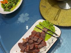 -乔家小院•非遗驴肉•本地小海鲜(滨河路店)