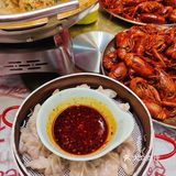 今年第一顿小龙虾，我替你们先炫了！