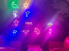 -INLOVE Live House