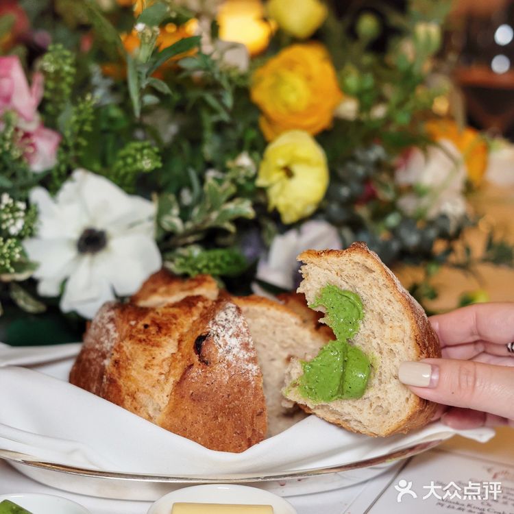 和平饭店华懋阁新菜上市 & 源于1930复古菜单