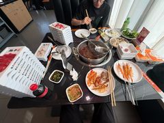 -魁牛·潮汕牛肉自助火锅(沈辽路万达店)