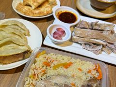 -贯贯吉·清真餐厅(浙江中路店)