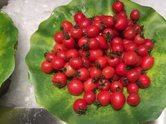 -芝小官毛肚火锅海鲜自助(苏州吴江区万宝店)