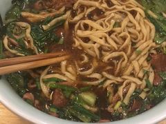 -镇南锅盖面馆(解放路店)