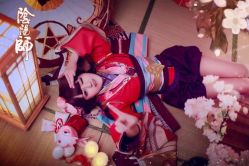 -星元素cosplay动漫摄影写真工作室
