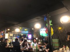 大堂-老五烧烤(盘金华府总店)