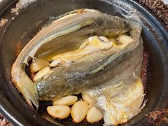 金榜黄花鱼-恭喜上堓砂锅焗·海鲜大排档(闵行龙湖店)