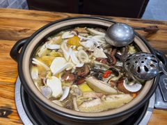 -菌之家·专业纯野生菌火锅·特色炒菌