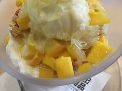 芒果芝士优酪雪-满记甜品(巴黎春天宝山店)