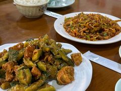 -三居鲁味坊黄焖鸡(山大路店)