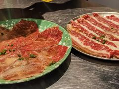 -欧巴炭烤肉오빠숯불구이(南京东路店)