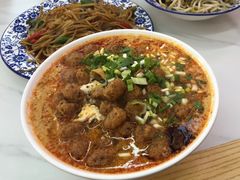 -青年路烩面馆(绿地世纪城店)