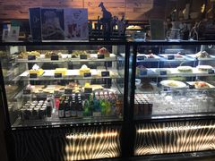 -Who乎coffee&bar