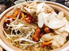 -东巴谷野生菌火锅餐厅