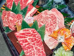 -铭牛烧肉·和牛海鲜自助(高新月牙湖店)