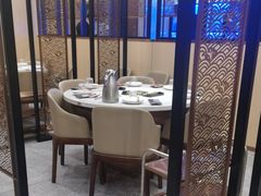 -七欣天香辣蟹火锅(闵行浦江欢乐颂店)