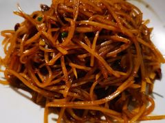 鸭肉炒土豆丝红薯粉-顺承小院儿