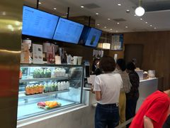 -奈雪的茶(湖滨银泰in77C区PRO店)