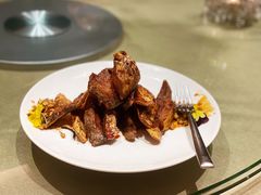 茉莉花熏鱼-Yan Ting 宴庭中餐厅(上海静安瑞吉酒店)