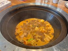 -山河屯铁锅炖·非遗东北菜(南山店)
