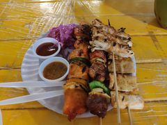 -滨海尚泰美食广场