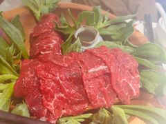 -左庭右院鲜牛肉火锅(七宝领展广场店)