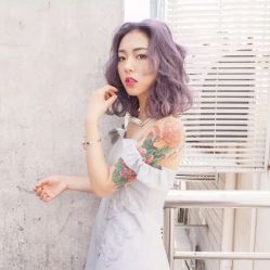 -God Hands发型设计复古会所
