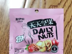 -来伊份(登云路店)