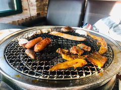 -金刚山烧烤(老边分店)