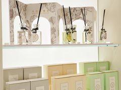 -名创优品(天河区正佳广场二店)