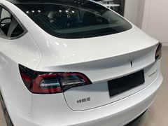 -TESLA 特斯拉(上海太古汇体验店)