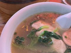 -上海特色小笼店(铁岭路90弄小区店)